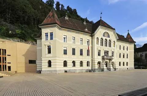 Das Regierungsgebäude in Vaduz. 
